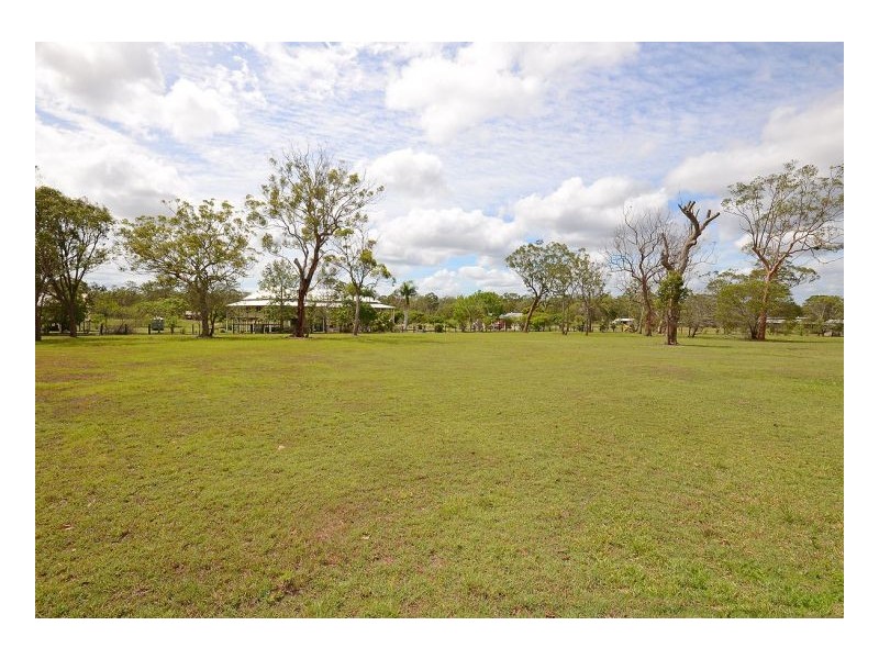 319 Condor Drive, Sunshine Acres QLD 4655