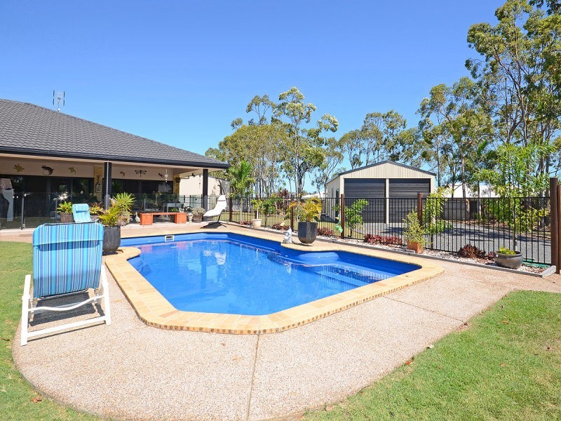 16 Amstal Avenue, Wondunna QLD 4655