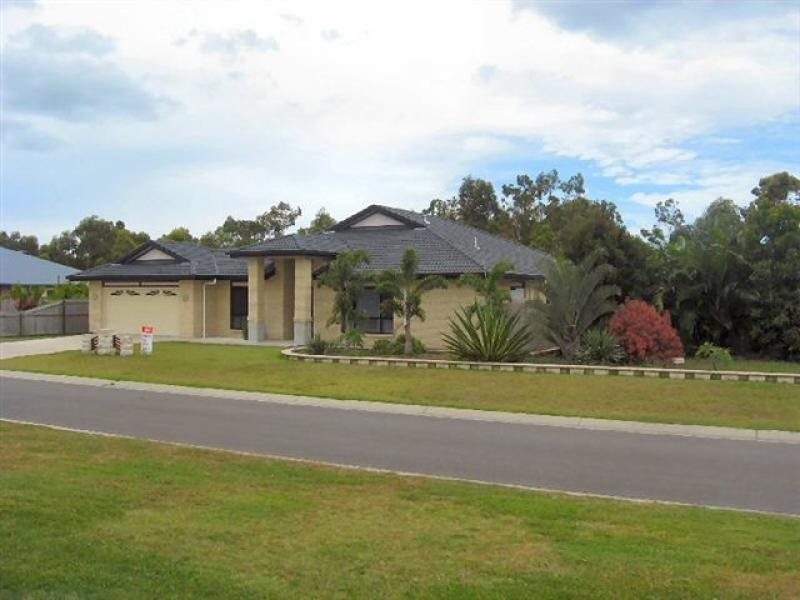 16 Amstal Avenue, Wondunna QLD 4655