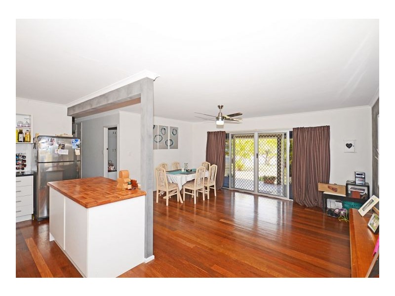 104 Long Street, Point Vernon QLD 4655