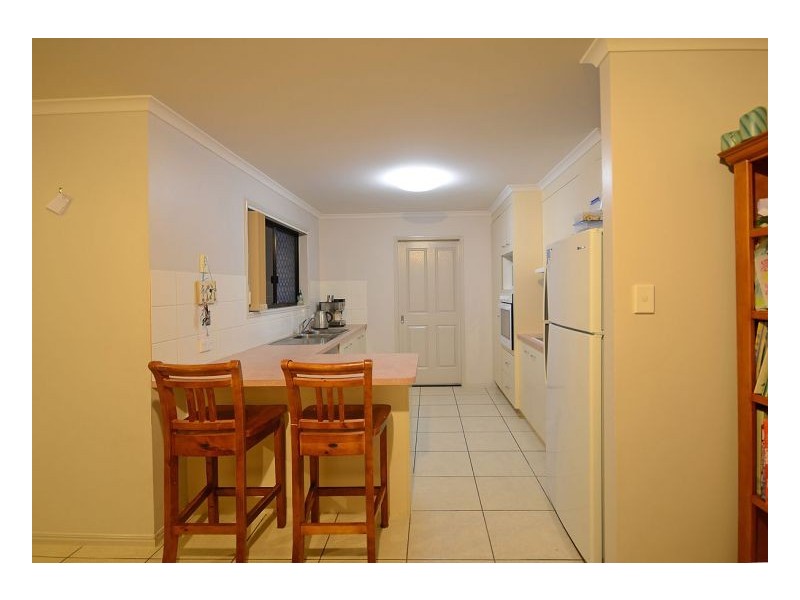 7 Red Gum Court, Urraween QLD 4655