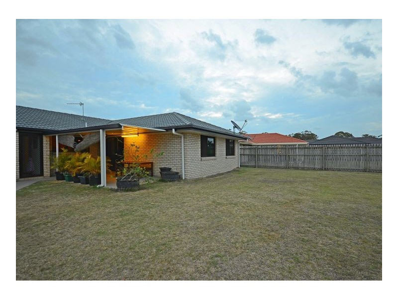 7 Red Gum Court, Urraween QLD 4655