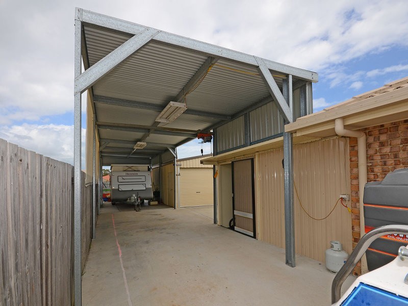 25 Joselyn Drive, Point Vernon QLD 4655