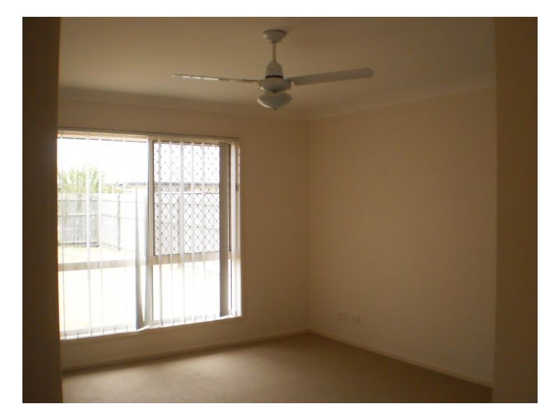 84 Endeavour Way, Eli Waters QLD 4655