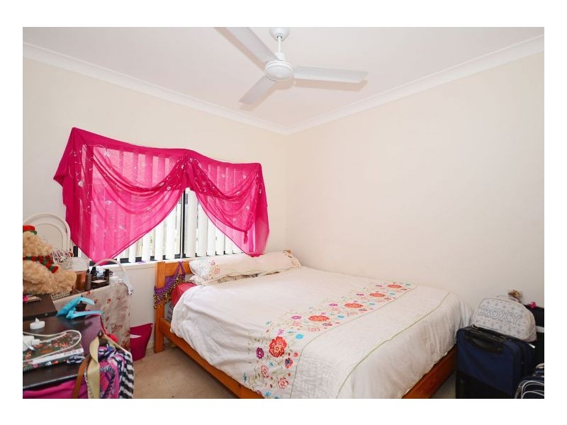 39 Earl St Vincent Circuit, Eli Waters QLD 4655