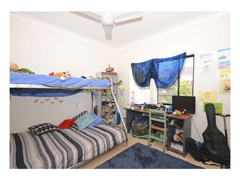 39 Earl St Vincent Circuit, Eli Waters QLD 4655