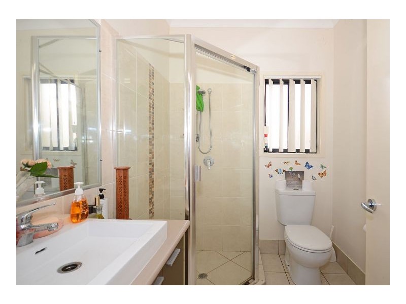 39 Earl St Vincent Circuit, Eli Waters QLD 4655