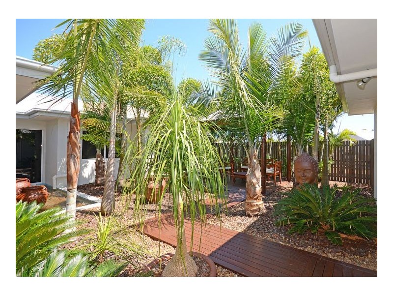 12 Cockatiel Court, Dundowran Beach QLD 4655