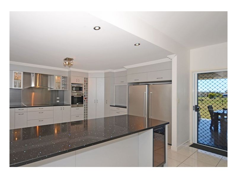 12 Cockatiel Court, Dundowran Beach QLD 4655