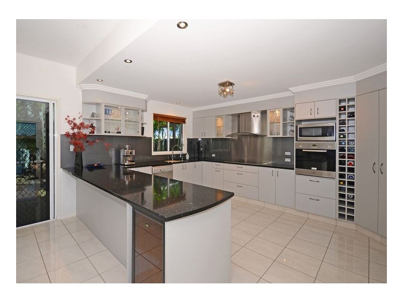 12 Cockatiel Court, Dundowran Beach QLD 4655