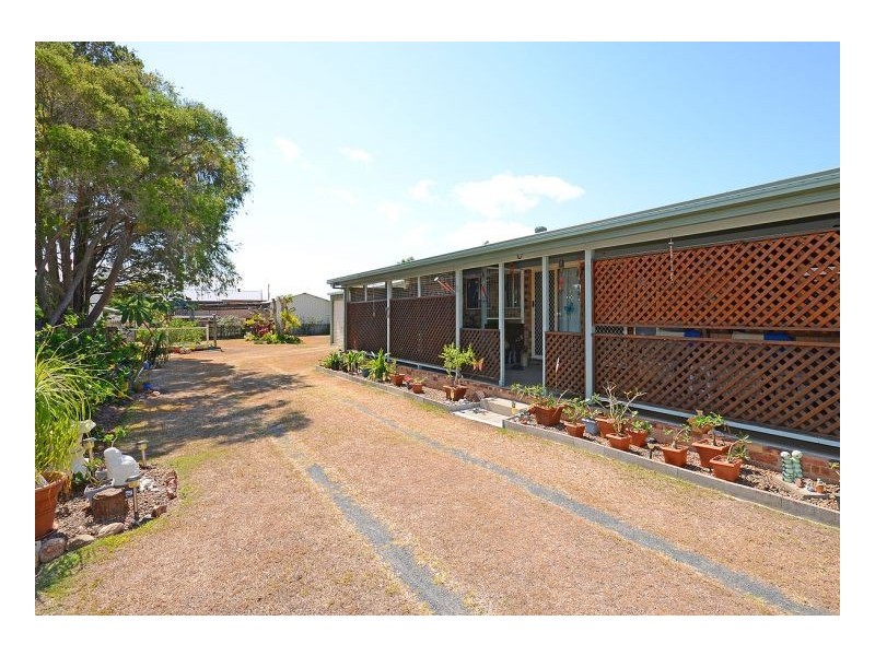 6 Maple Street, Pialba QLD 4655