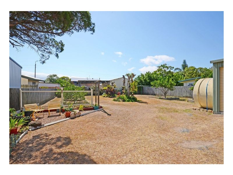 6 Maple Street, Pialba QLD 4655