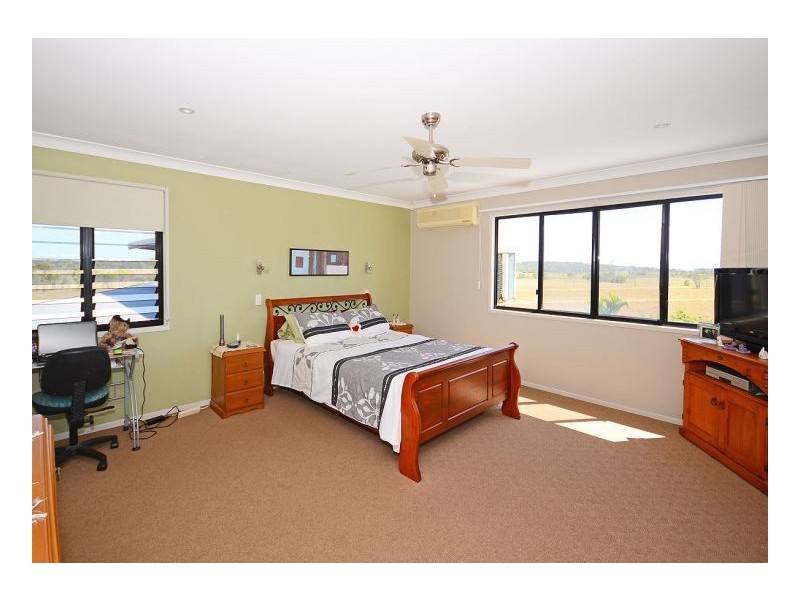 21 Loggerhead Court, River Heads QLD 4655
