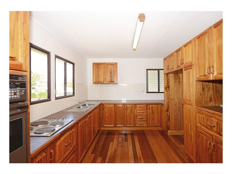 53 Mant Street, Point Vernon QLD 4655