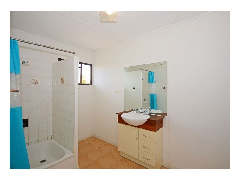 53 Mant Street, Point Vernon QLD 4655