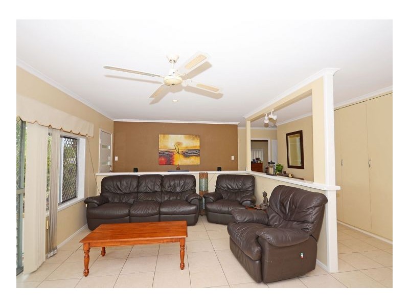 14 Kehlet Street, Point Vernon QLD 4655