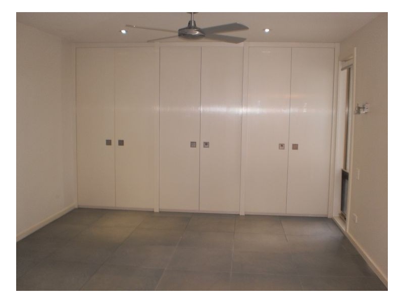 679 Boat Harbour Drive, Urangan QLD 4655