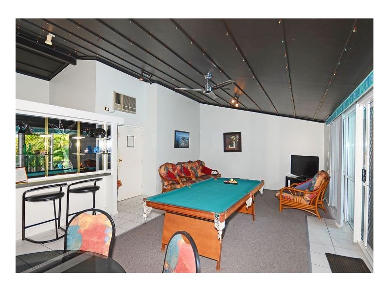 60/1 Ibis Boulevard, Eli Waters QLD 4655