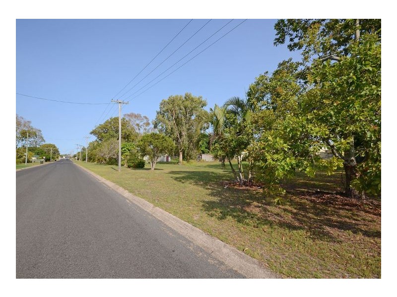 14 & 24 Hoffman Street, Burrum Heads QLD 4659