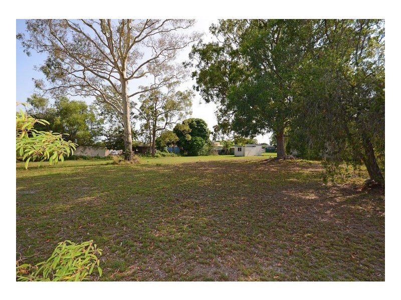 14 & 24 Hoffman Street, Burrum Heads QLD 4659