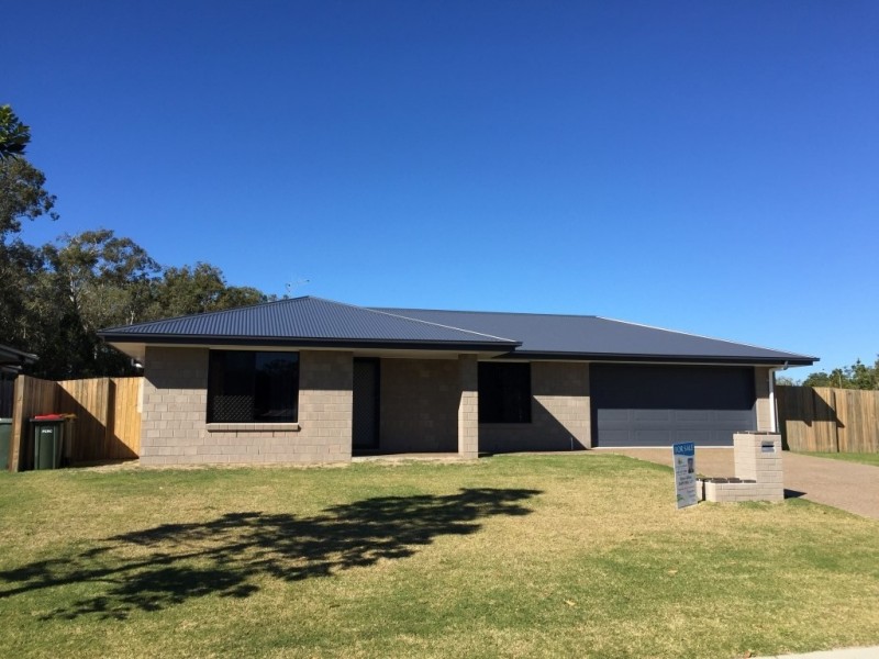 1 Malibu Way, Toogoom QLD 4655