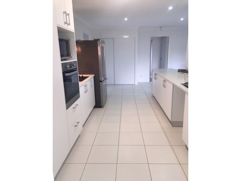 1 Malibu Way, Toogoom QLD 4655