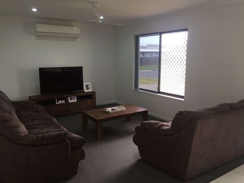 1 Malibu Way, Toogoom QLD 4655