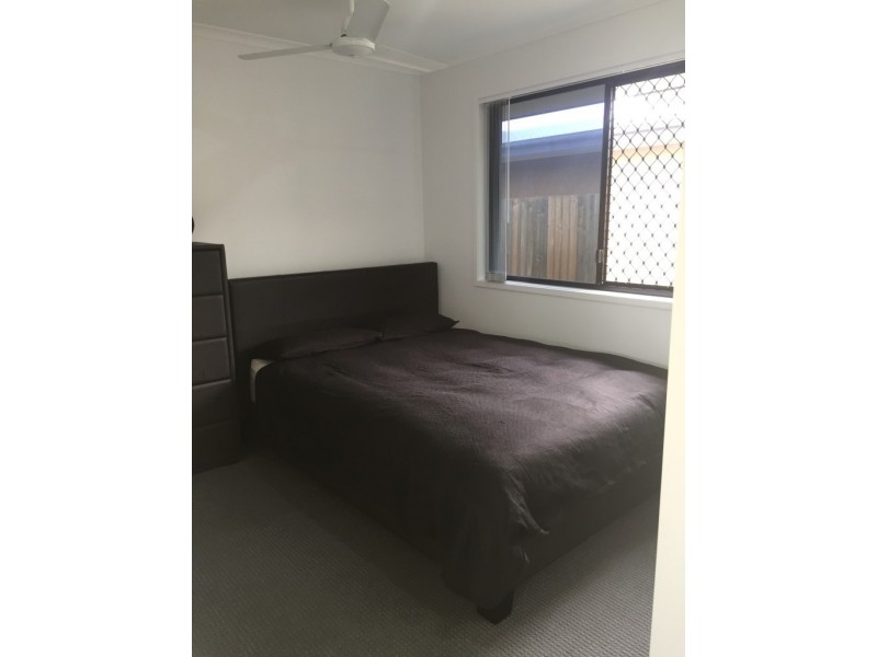 1 Malibu Way, Toogoom QLD 4655