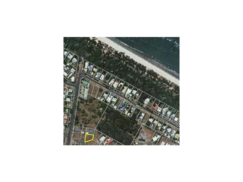1 Malibu Way, Toogoom QLD 4655