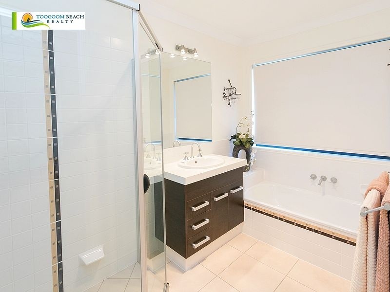 42 Fraser Waters Parade, Toogoom QLD 4655