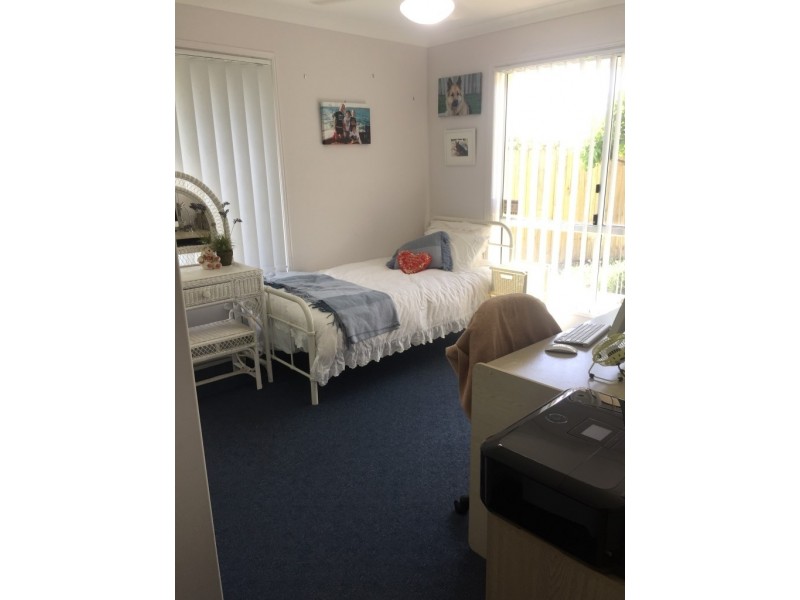 2/11 Beach Walk Court, Toogoom QLD 4655