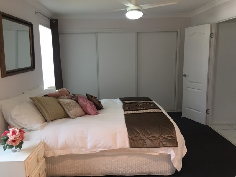 2/11 Beach Walk Court, Toogoom QLD 4655