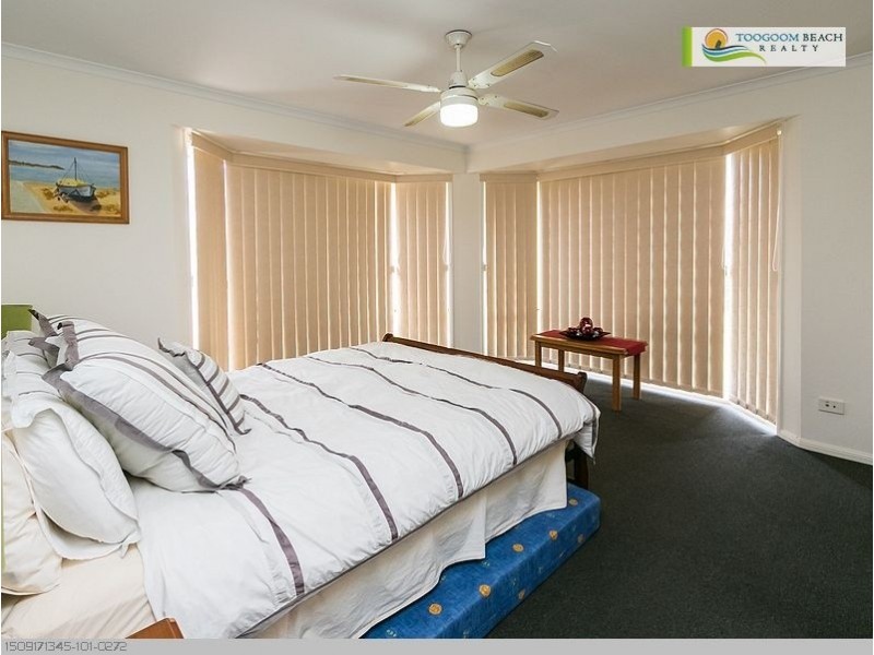 9-11 Delrose Court, Toogoom QLD 4655
