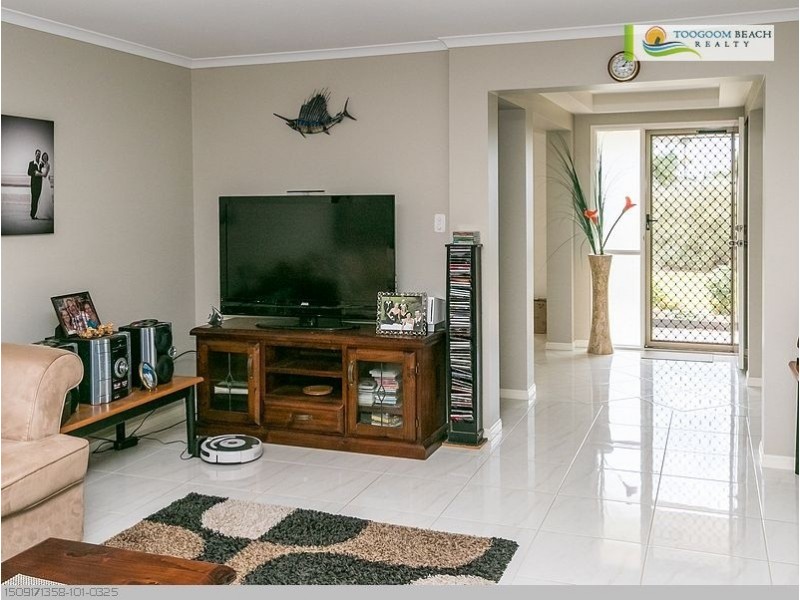 9-11 Delrose Court, Toogoom QLD 4655