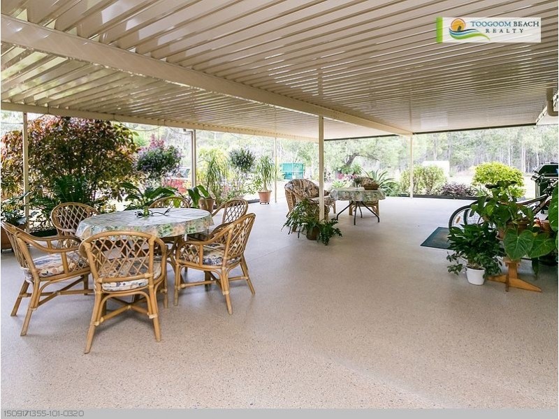 9-11 Delrose Court, Toogoom QLD 4655