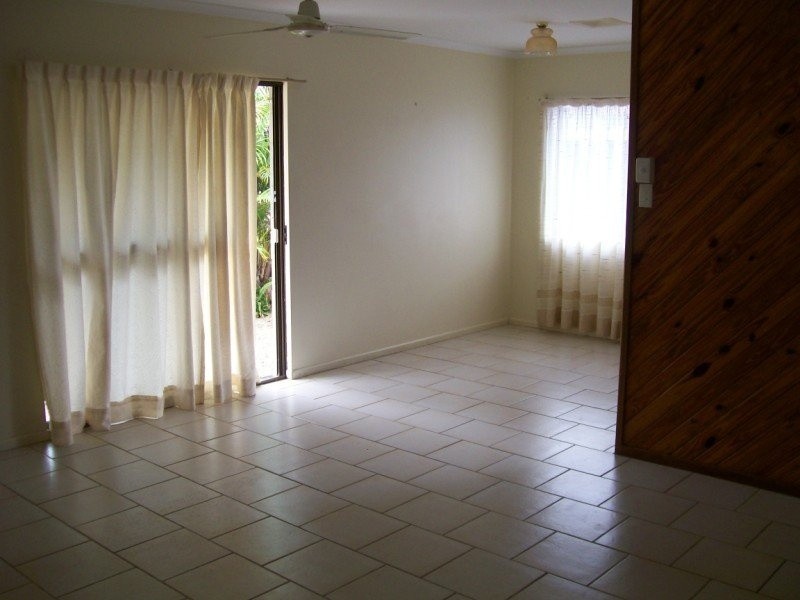 14 Mark Avenue, Toogoom QLD 4655