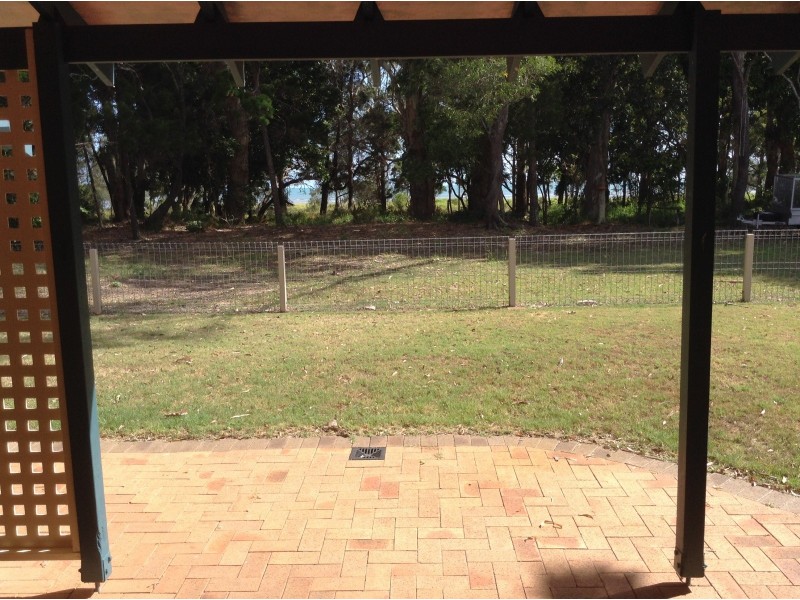 120 Kingfisher Parade, Toogoom QLD 4655
