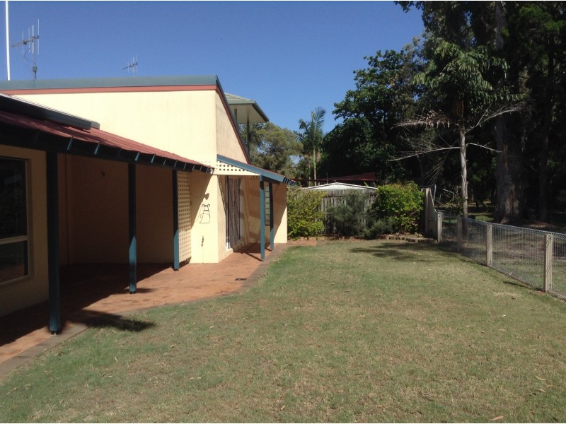 120 Kingfisher Parade, Toogoom QLD 4655