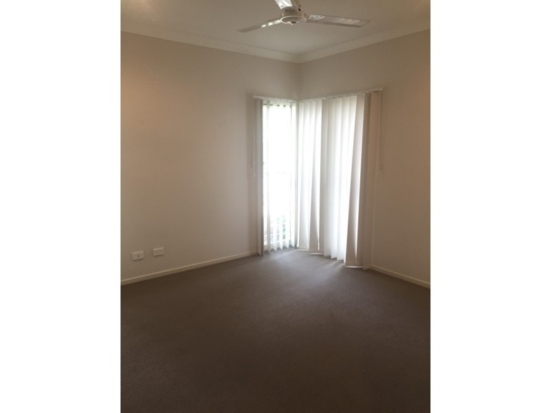 14 Oyster Court, Toogoom QLD 4655