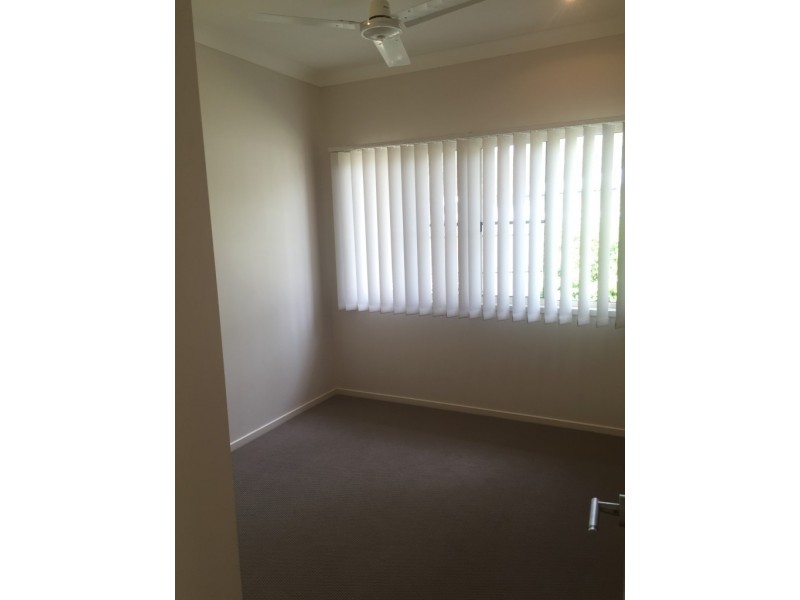 14 Oyster Court, Toogoom QLD 4655