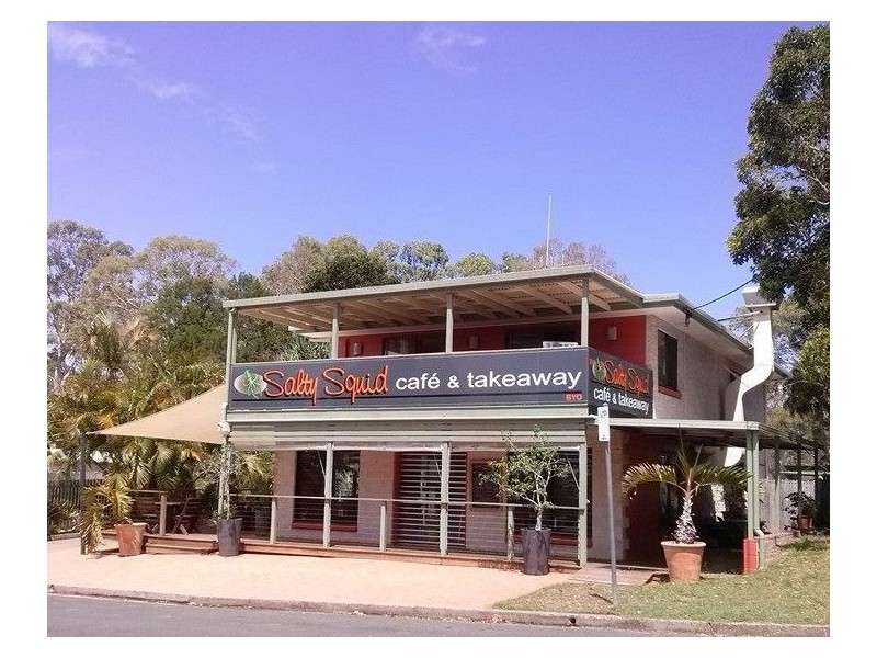 33/12 Sea Beach Way, Toogoom QLD 4655