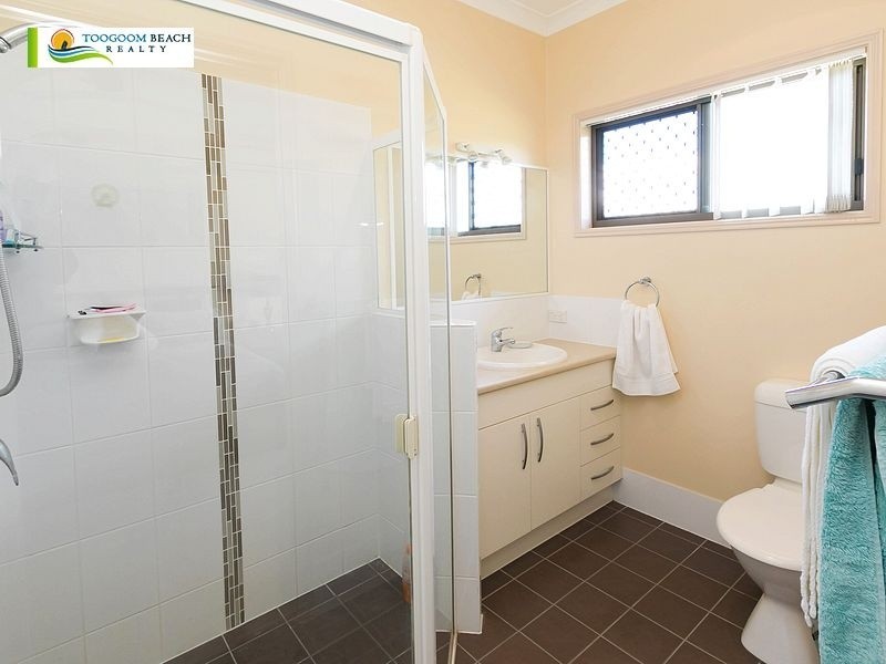 35 NORTHSHORE AVE, Toogoom QLD 4655