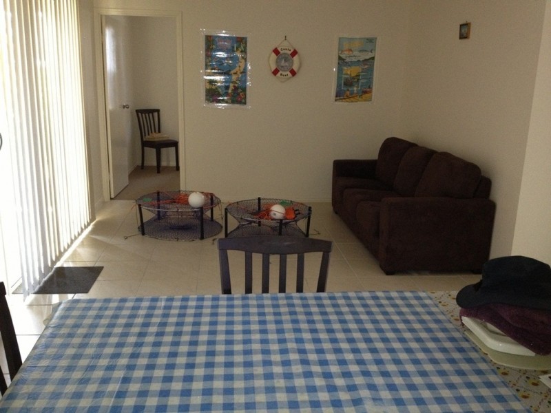 6 HELM ST, Toogoom QLD 4655