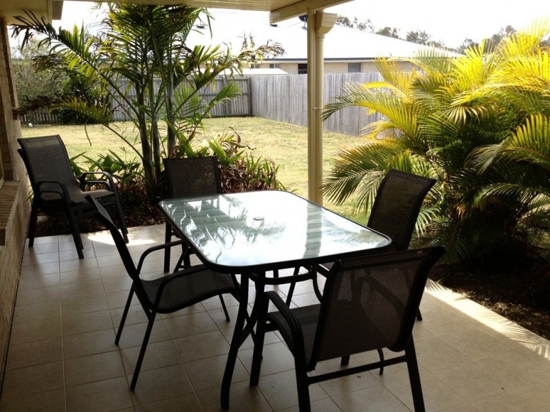 6 HELM ST, Toogoom QLD 4655