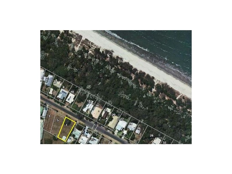 7 SHELLCOT ST, Toogoom QLD 4655