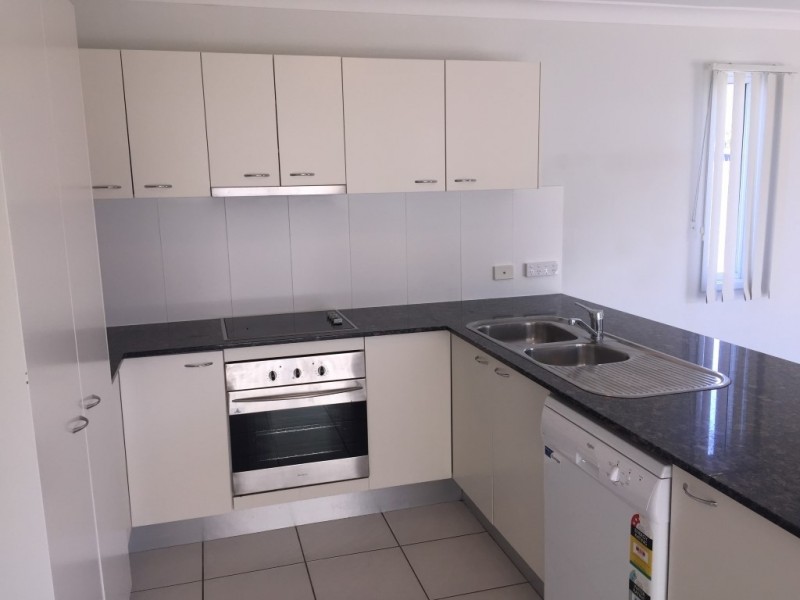 5 NORTHSHORE AVE, Toogoom QLD 4655