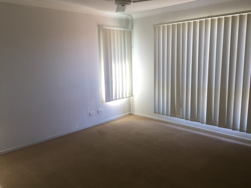 5 NORTHSHORE AVE, Toogoom QLD 4655