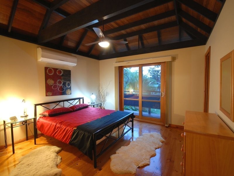 18 RIES RD, Toogoom QLD 4655