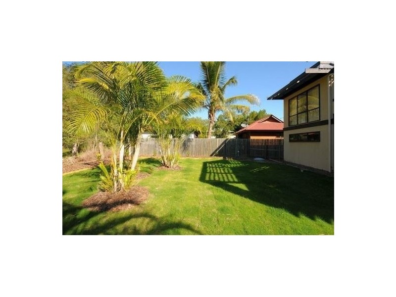 18 RIES RD, Toogoom QLD 4655