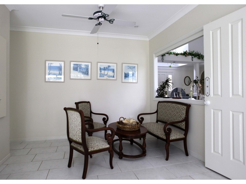174 Kingfisher Parade, Toogoom QLD 4655